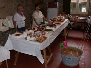 Kermesse Lormes - stand de patisserie