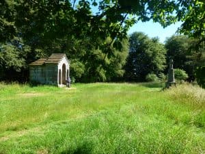 Mont Beuvray chapelle