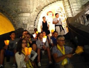 Pendant la procession aux lumières